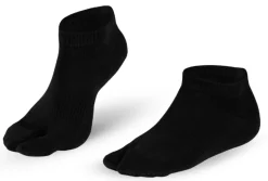 Knitido ~ Tabi Sneaker ~ Schwarz
