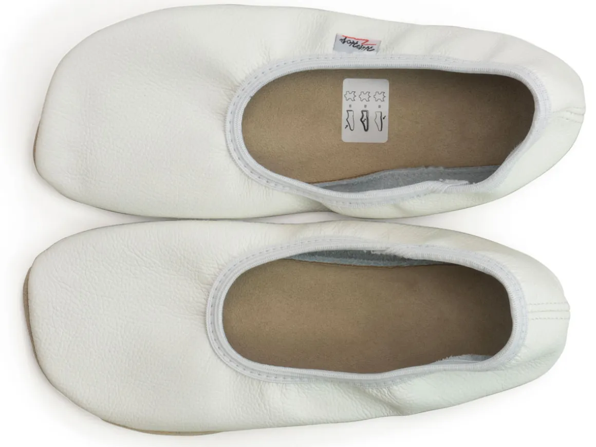 OmaKing ~ HipHop Slipper ~ White
