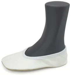 OmaKing ~ HipHop Slipper ~ White