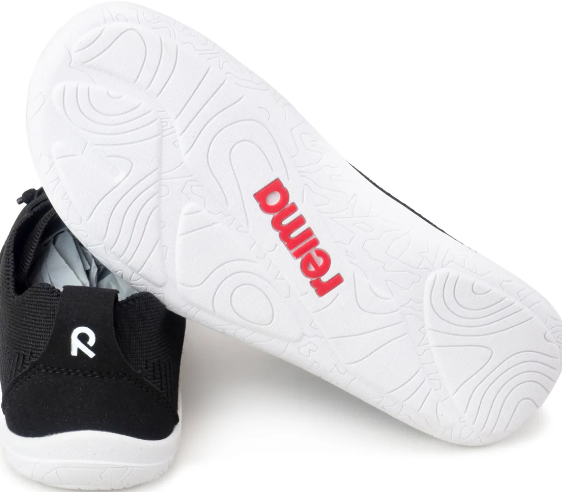 Reima ~ Astelu LowCut Sneaker ~ Black