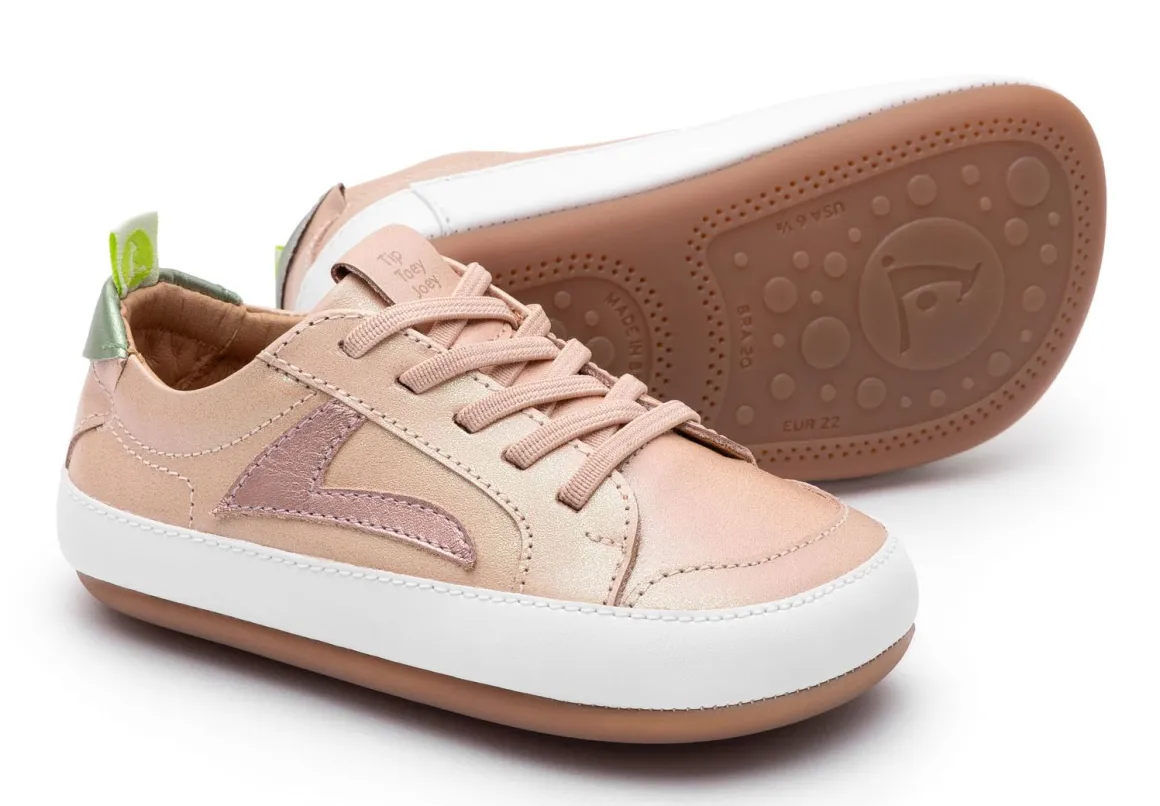 Tip Toey Joey |t ~ Ground Sneaker ~ Candy